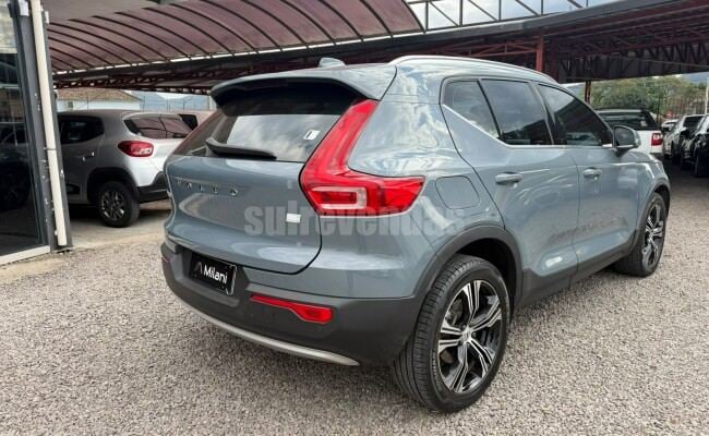 Volvo XC 40