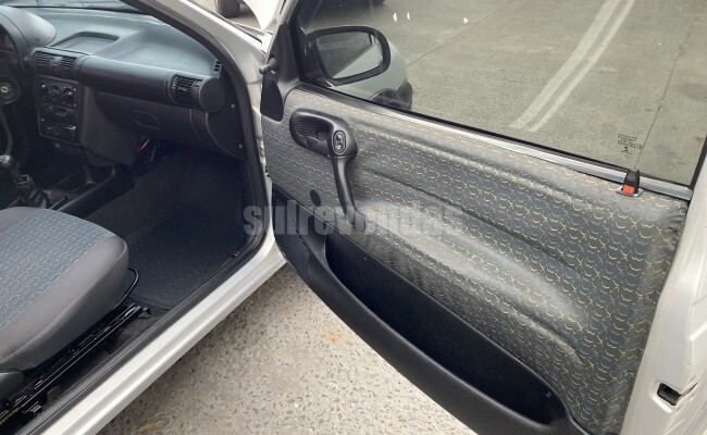 Chevrolet CORSA