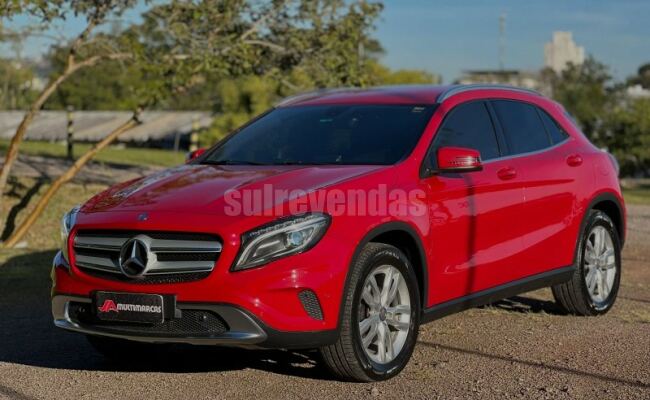 Mercedes-Benz GLA STYLE 1.6 TB