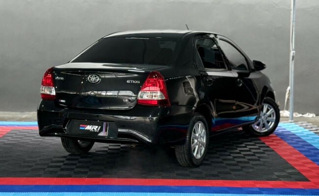 Toyota ETIOS X Plus Sedan 1.5 Flex 16V 4p Mec.