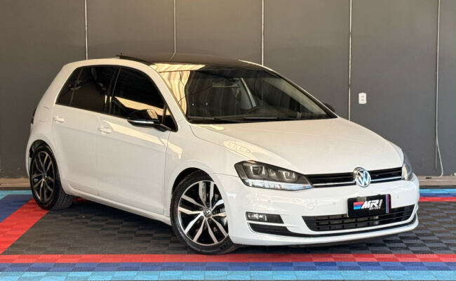 Volkswagen Golf Highline 1.4 TSI 140cv Aut.