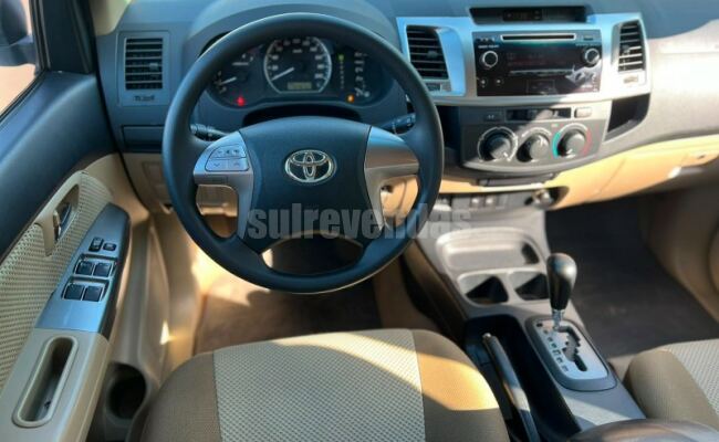 Toyota HILUX SW4 SR 2.7