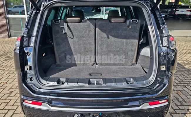 Jeep COMMANDER 2.0 TD380 TURBO DIESEL OVERLAND AT9