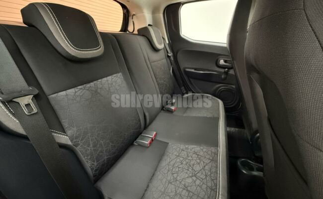 Fiat mobi way on