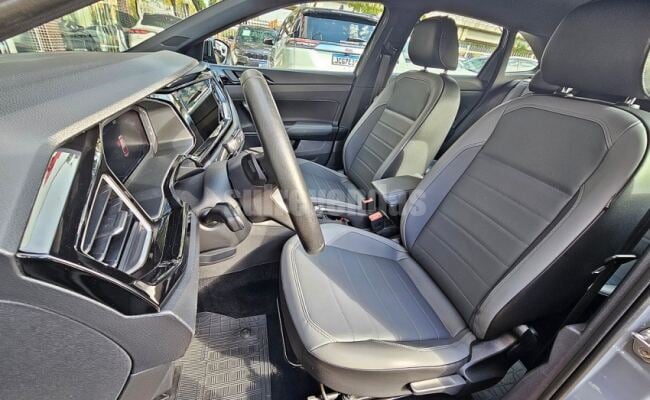 Volkswagen NIVUS 1.0 200 TSI TOTAL FLEX HIGHLINE AUTOMÁTICO