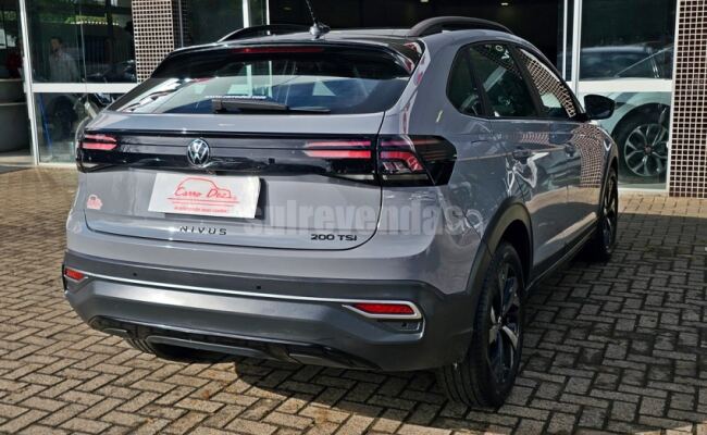 Volkswagen NIVUS 1.0 200 TSI TOTAL FLEX HIGHLINE AUTOMÁTICO
