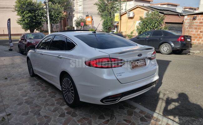 Ford FUSION