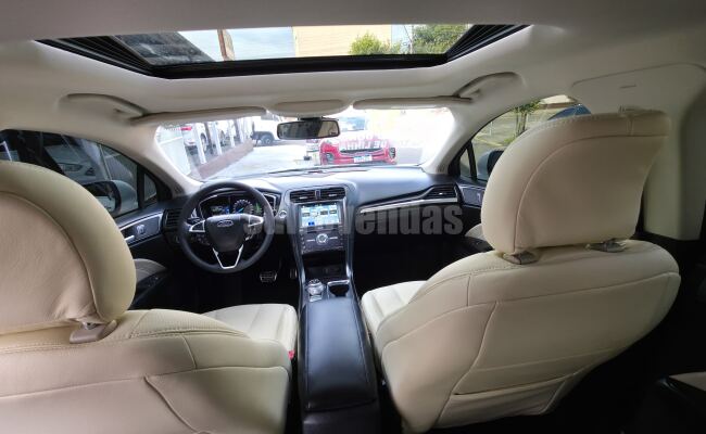 Ford FUSION