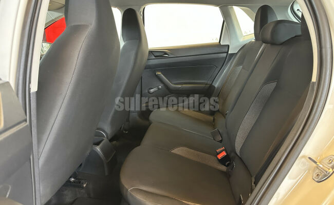 Volkswagen Polo Track 1.0 Flex 12V 5p
