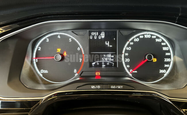 Volkswagen Polo Track 1.0 Flex 12V 5p