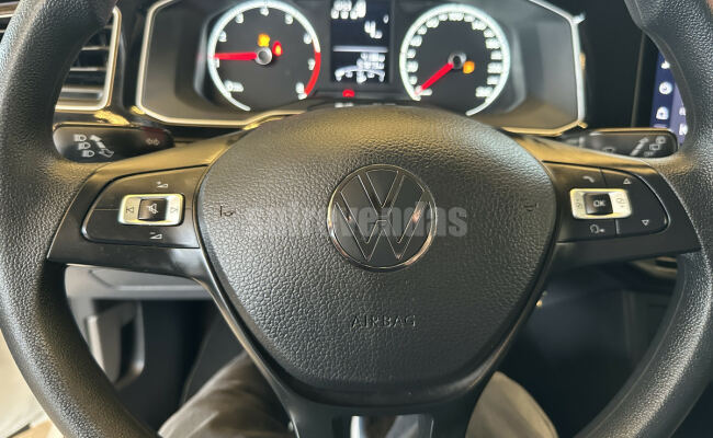 Volkswagen Polo Track 1.0 Flex 12V 5p