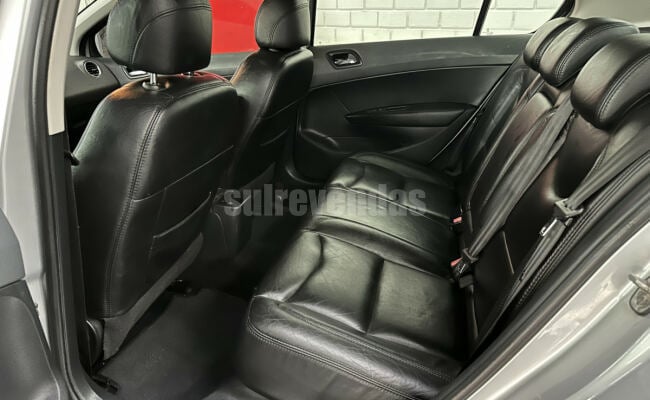Peugeot 408 Sedan Allure 2.0 Flex 16V 4p Aut.