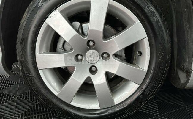 Peugeot 408 Sedan Allure 2.0 Flex 16V 4p Aut.