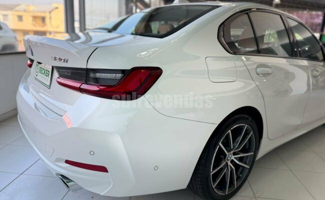 BMW 320i