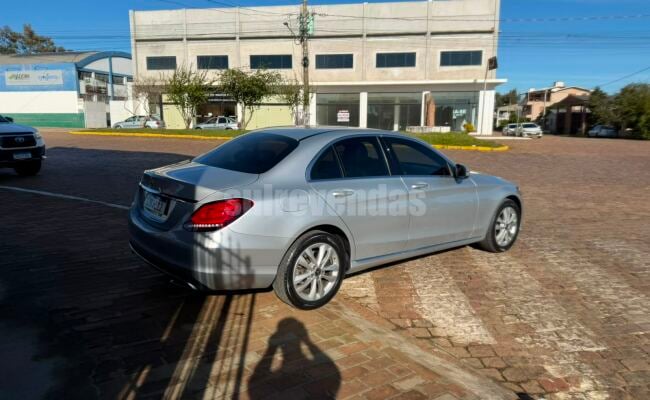 Mercedes-Benz C-180