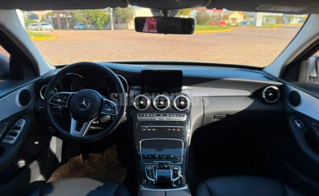 Mercedes-Benz C-180