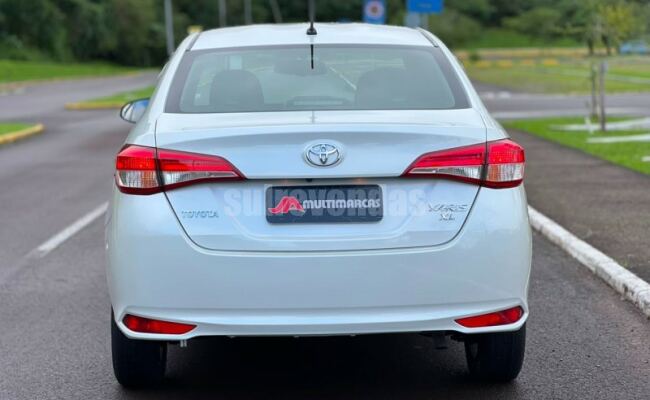 Toyota YARIS SEDAN XI 1.5