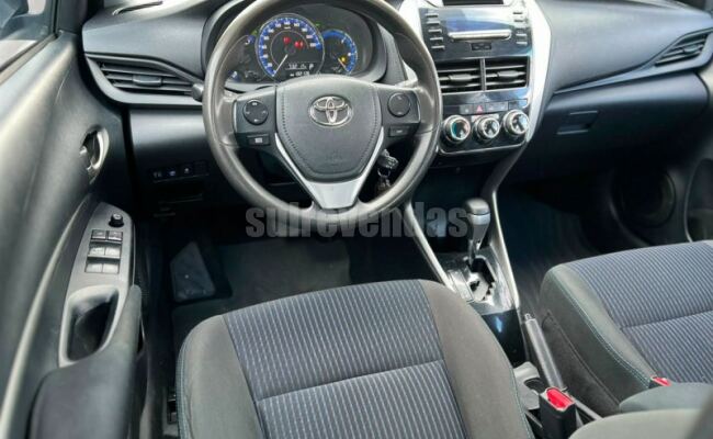 Toyota YARIS SEDAN XI 1.5