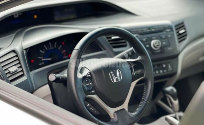 Honda CIVIC LXS 1.8