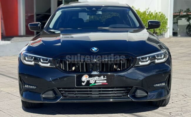 BMW 320I