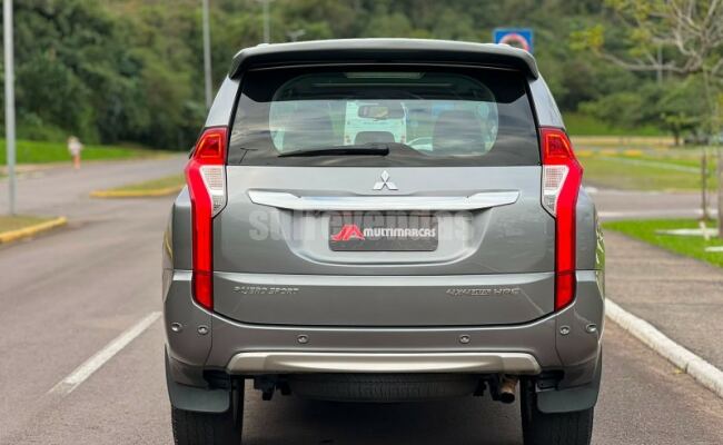 Mitsubishi PAJERO SPORT 2.4 HPE + PACK CONFORT