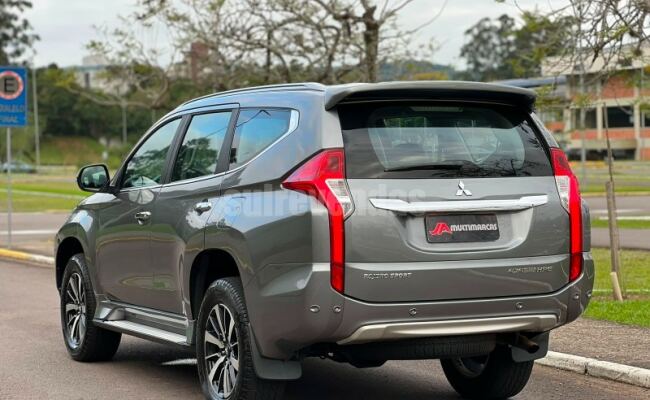 Mitsubishi PAJERO SPORT 2.4 HPE + PACK CONFORT