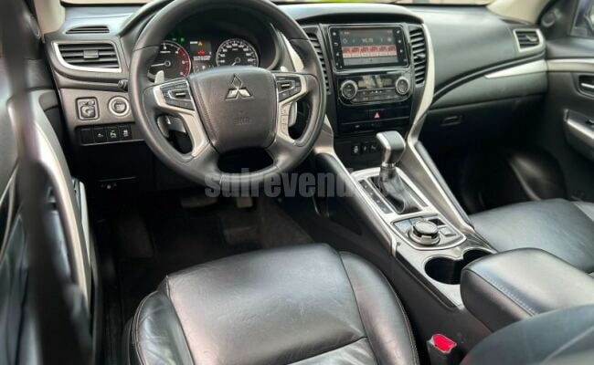 Mitsubishi PAJERO SPORT 2.4 HPE + PACK CONFORT