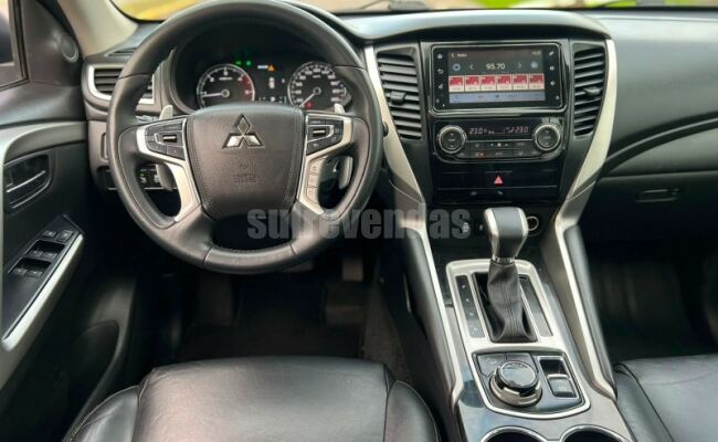 Mitsubishi PAJERO SPORT 2.4 HPE + PACK CONFORT