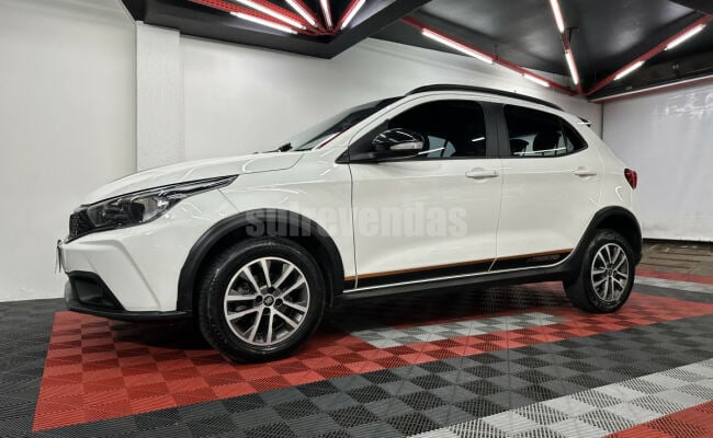 Fiat ARGO TREKKING 1.3 8V Flex