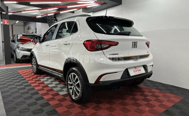 Fiat ARGO TREKKING 1.3 8V Flex