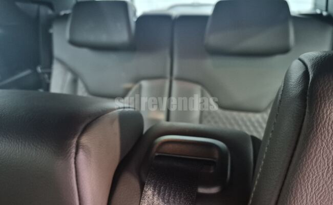 Jeep COMMANDER