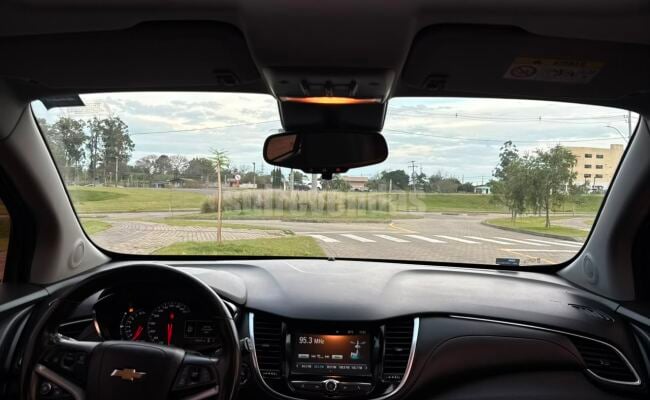Chevrolet TRACKER
