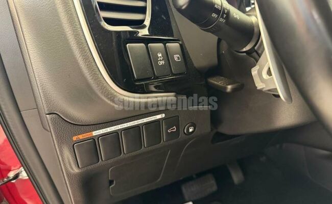 Mitsubishi outlander phev hybrid 2.0 16v 4x4 aut