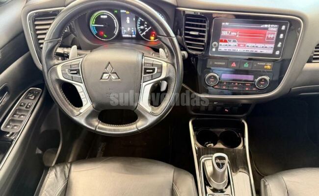 Mitsubishi outlander phev hybrid 2.0 16v 4x4 aut