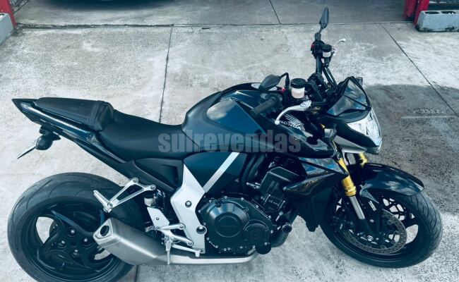 Honda CB 1000R