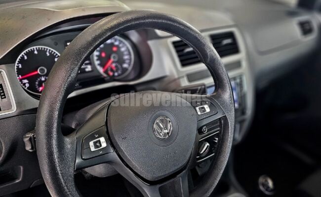 Volkswagen FOX 1.6 MSI TOTAL FLEX CONNECT 4P MANUAL