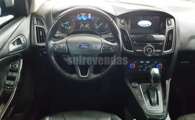 Ford FOCUS 2.0 TITANIUM PLUS 16V FLEX 4P POWERSHIFT