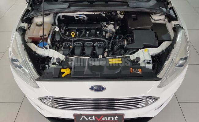Ford FOCUS 2.0 TITANIUM PLUS 16V FLEX 4P POWERSHIFT