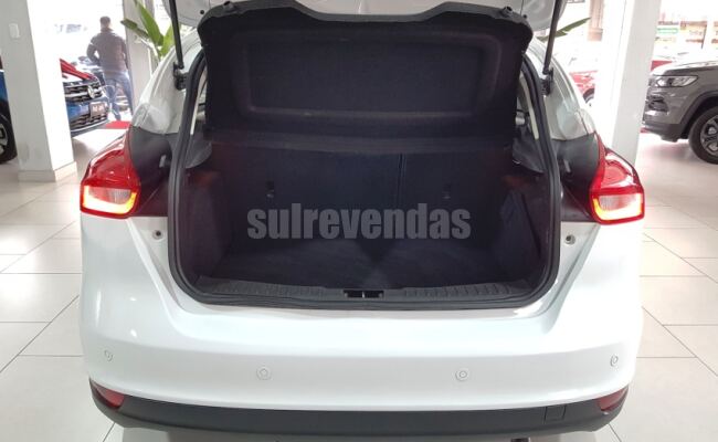 Ford FOCUS 2.0 TITANIUM PLUS 16V FLEX 4P POWERSHIFT