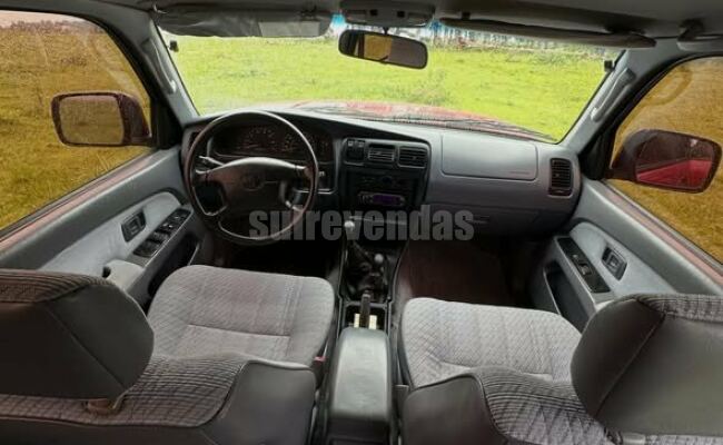 Toyota Hilux sw4