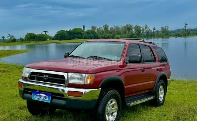 Toyota Hilux sw4