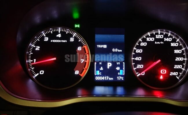 Mitsubishi ECLIPSE CROSS HPE