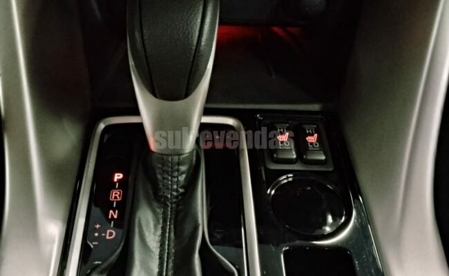 Mitsubishi ECLIPSE CROSS HPE