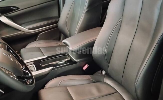 Mitsubishi ECLIPSE CROSS HPE