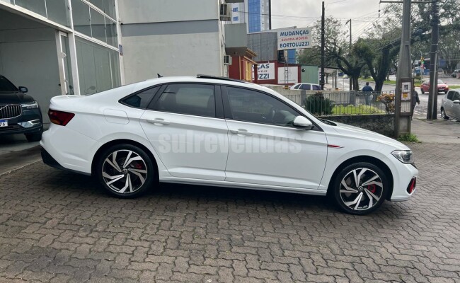 Volkswagen JETTA GLI
