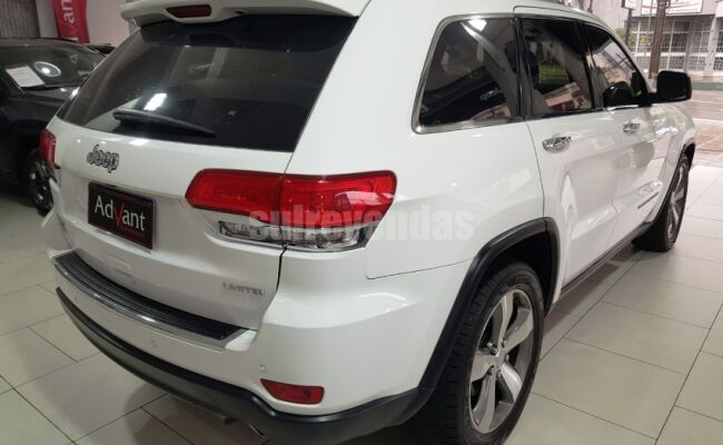 Jeep GRAND CHEROKEE 3.0 LIMITED 4X4 V6 24V TURBO DIESEL 4P AUTOMÁTICO