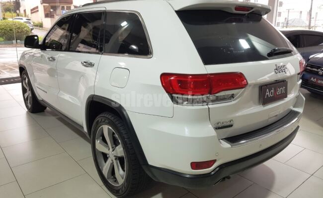 Jeep GRAND CHEROKEE 3.0 LIMITED 4X4 V6 24V TURBO DIESEL 4P AUTOMÁTICO