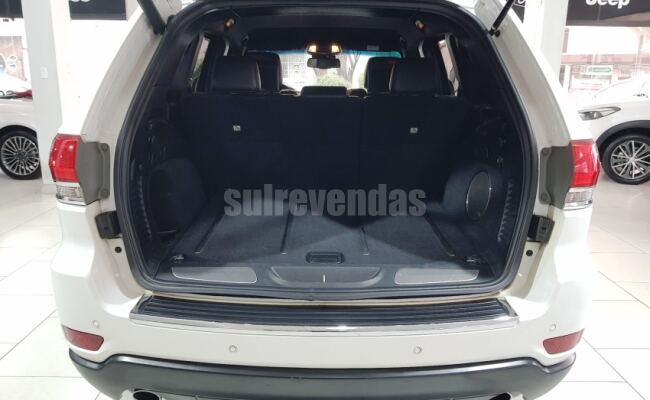 Jeep GRAND CHEROKEE 3.0 LIMITED 4X4 V6 24V TURBO DIESEL 4P AUTOMÁTICO