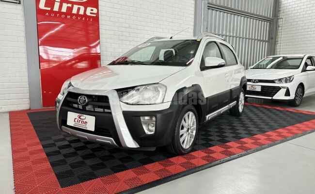 Toyota ETIOS CROSS 1.5 Flex 16V 5p Mec.