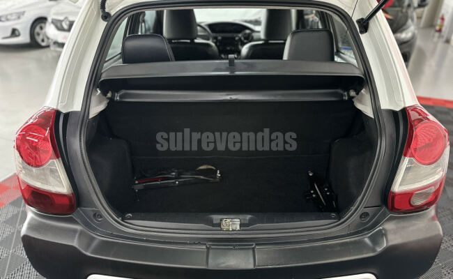Toyota ETIOS CROSS 1.5 Flex 16V 5p Mec.